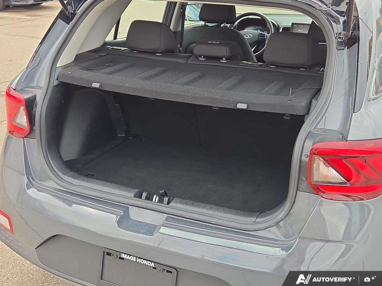 2024 Hyundai Venue Essential   NO CLAIMS   APPLE CARPLAY   HTD SEATS Photo
