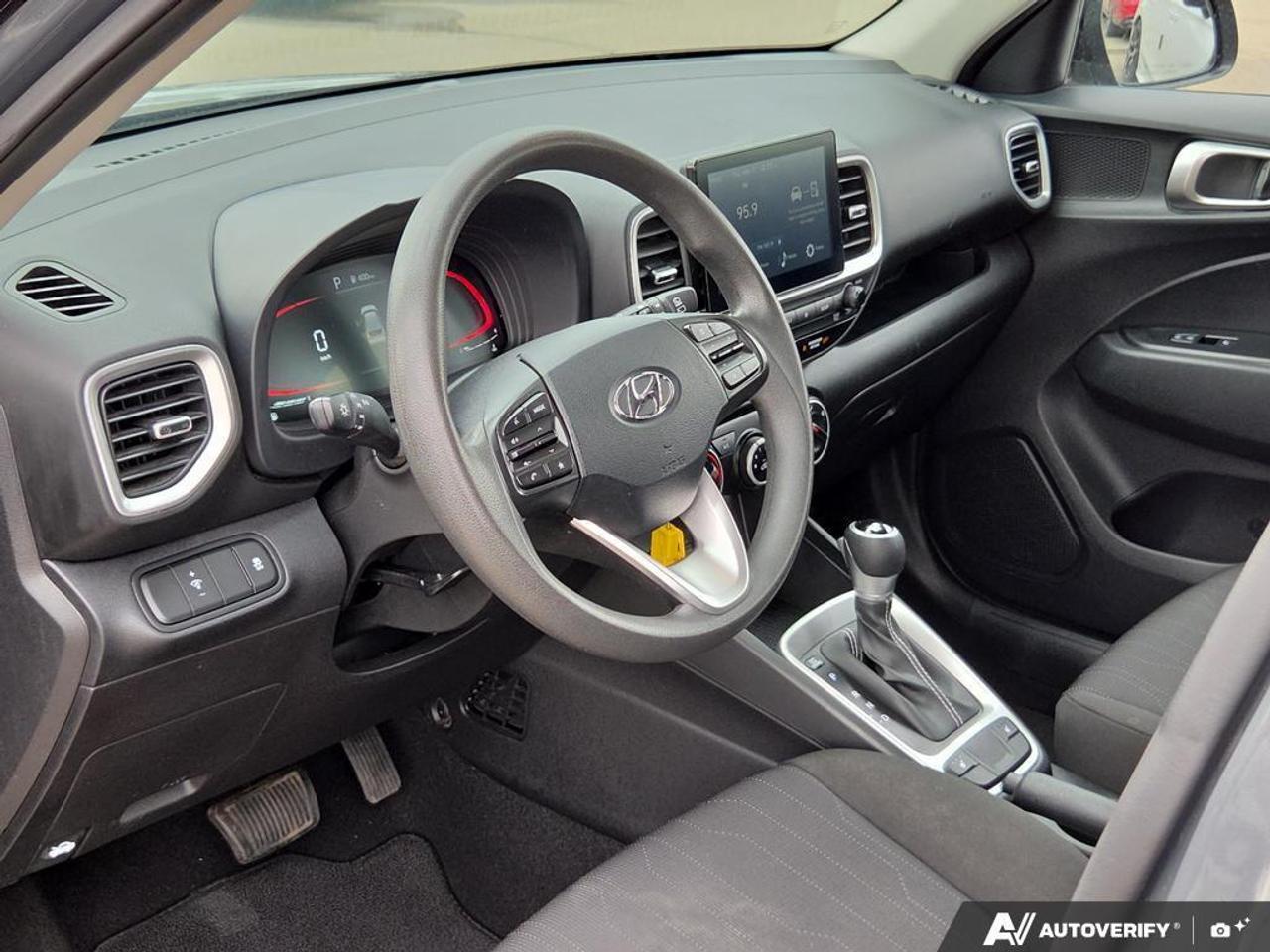 2024 Hyundai Venue Essential   NO CLAIMS   APPLE CARPLAY   HTD SEATS Photo