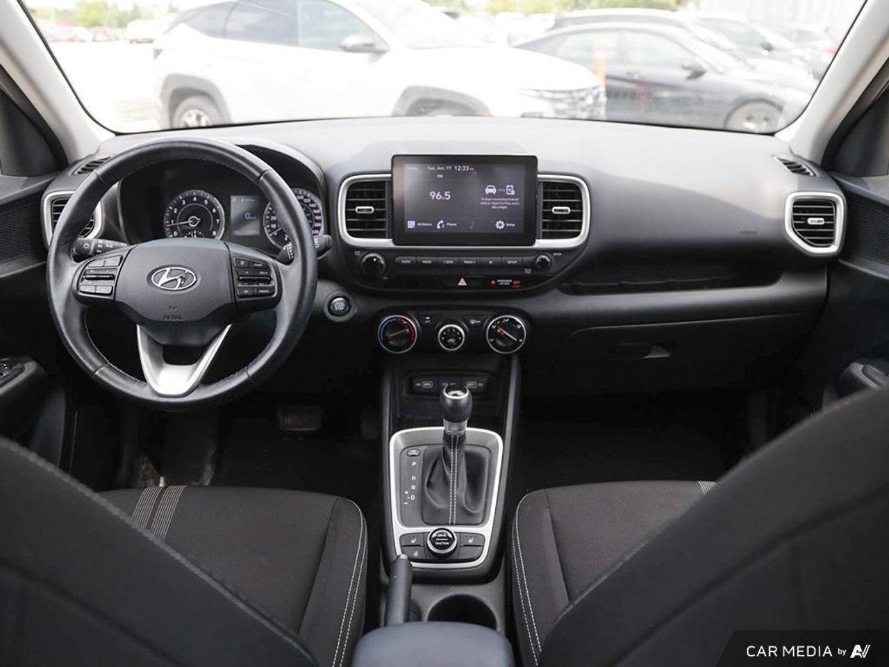 2022 Hyundai Venue Ultimate w/Black Interior 4dr Front-Wheel Drive Photo