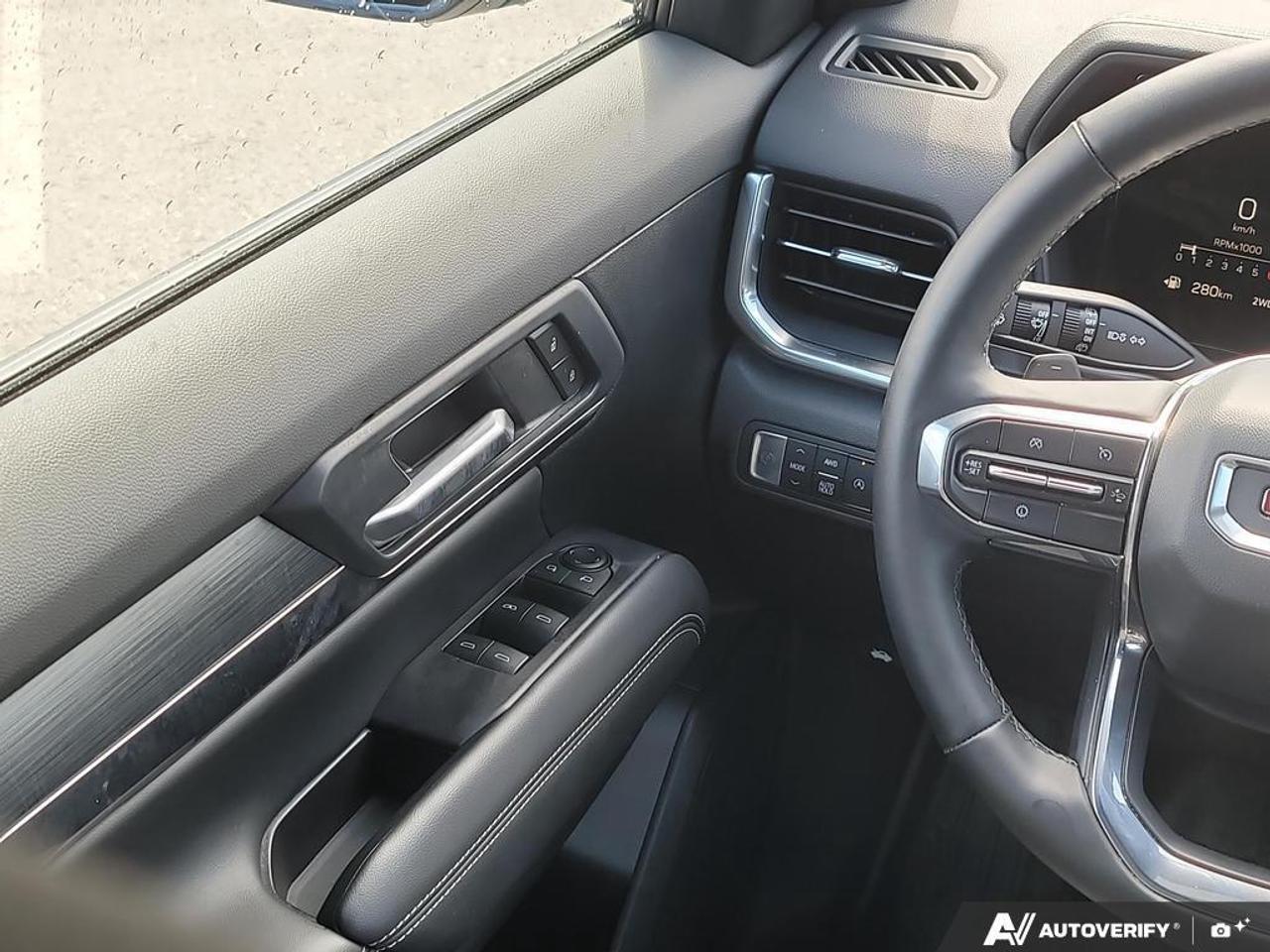 2026 GMC Terrain Elevation AWD   LOW KM   NO CLAIMS   TECH PKG Photo