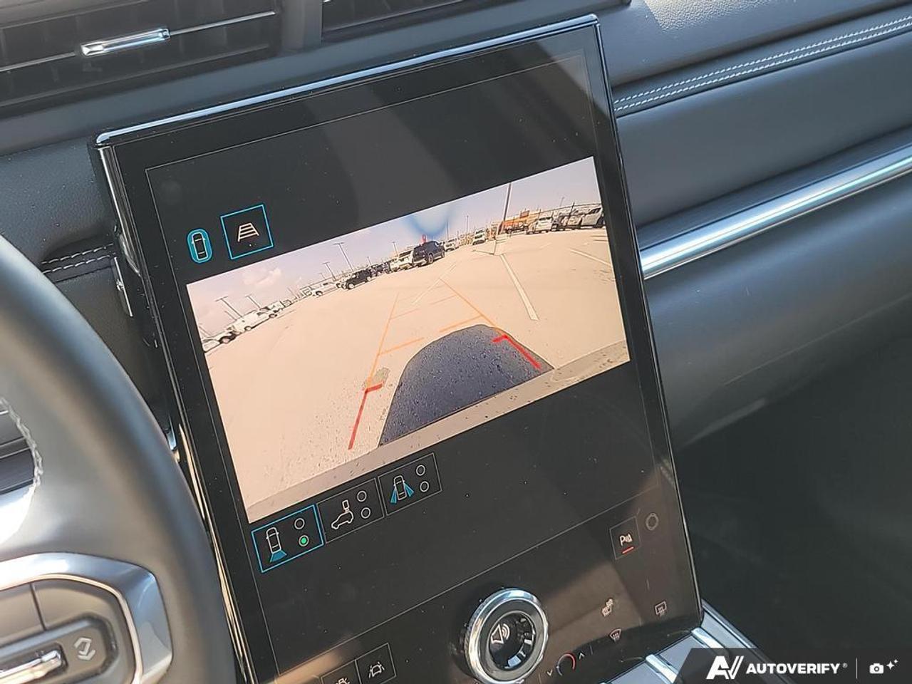 2026 GMC Terrain Elevation AWD   LOW KM   NO CLAIMS   TECH PKG Photo