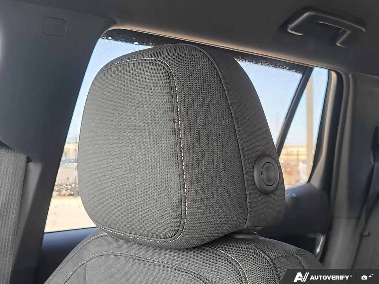 2026 GMC Terrain Elevation AWD   LOW KM   NO CLAIMS   TECH PKG Photo