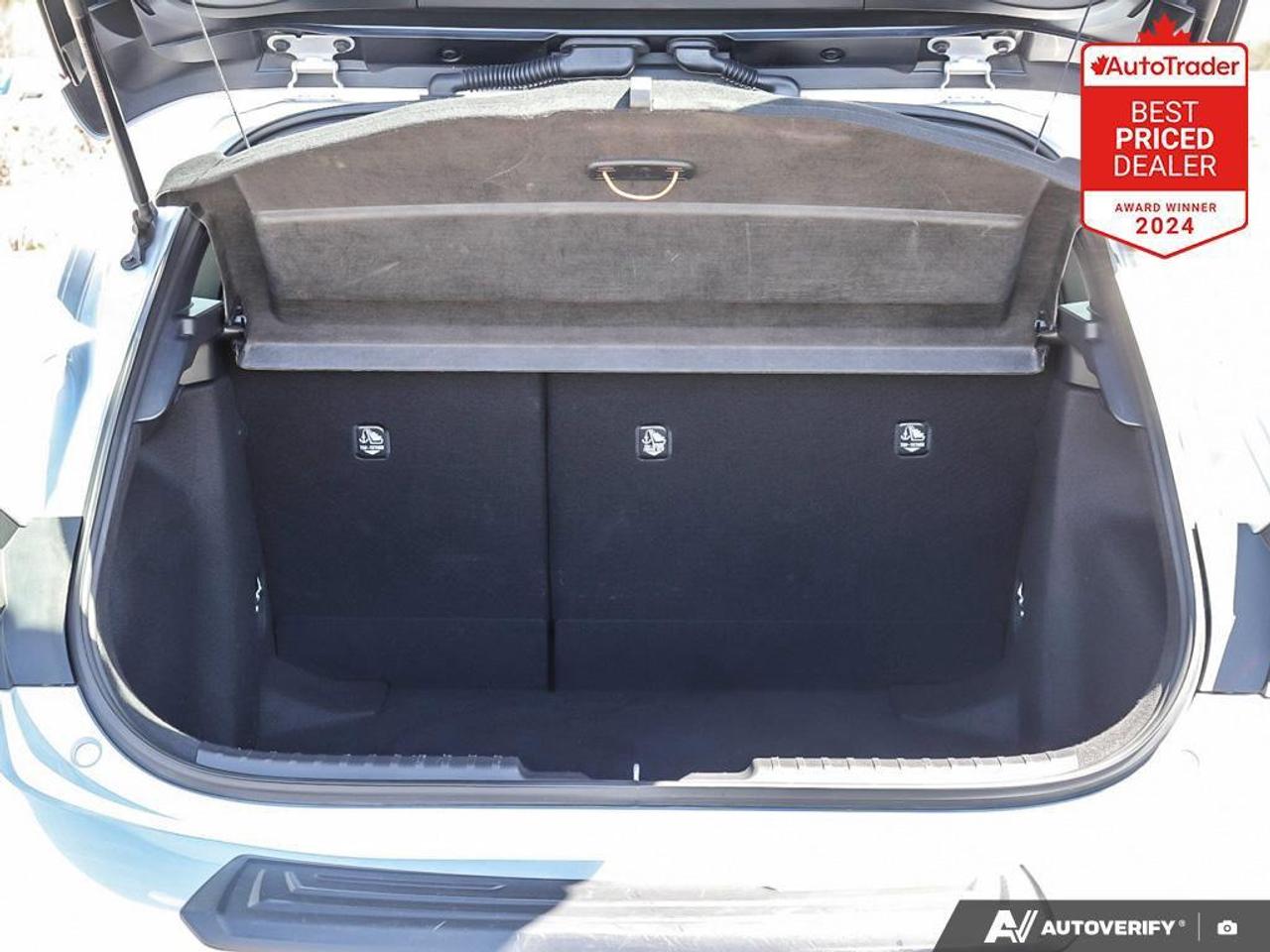 2025 Toyota Corolla Hatchback Base 5dr Photo