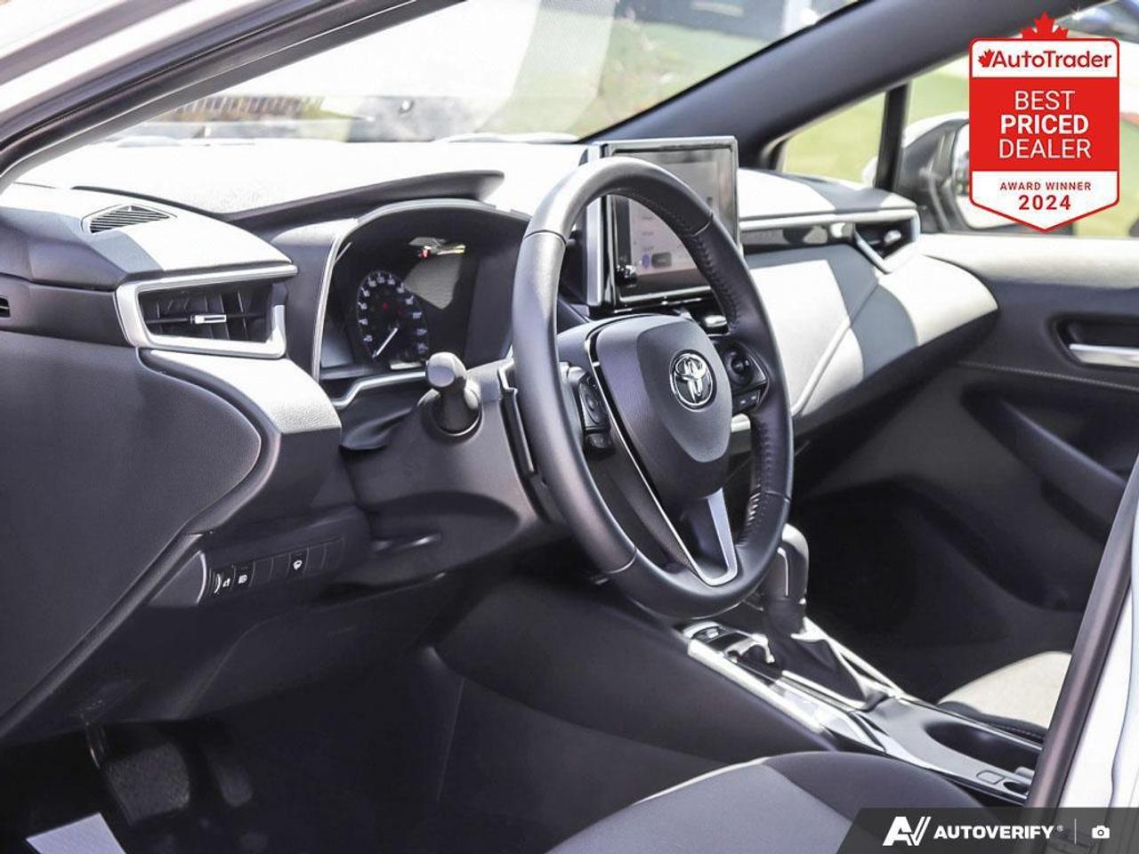 2025 Toyota Corolla Hatchback Base 5dr Photo