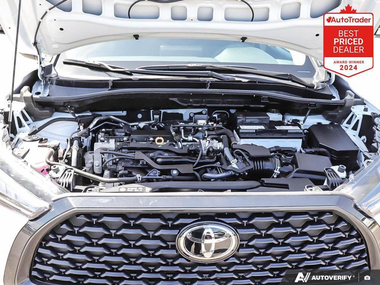 2025 Toyota Corolla Cross LE 4dr All-Wheel Drive Photo