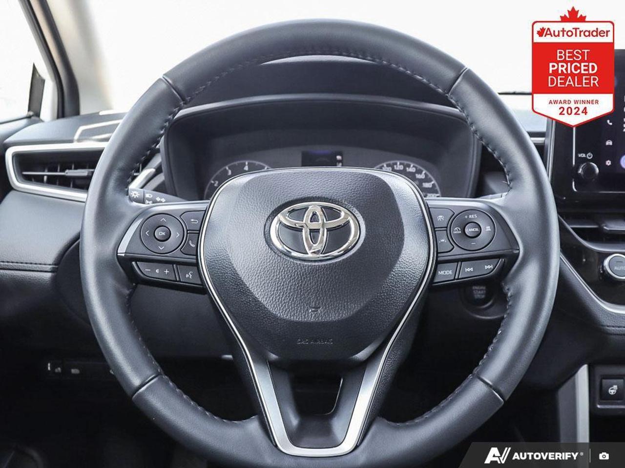 2025 Toyota Corolla Cross LE 4dr All-Wheel Drive Photo