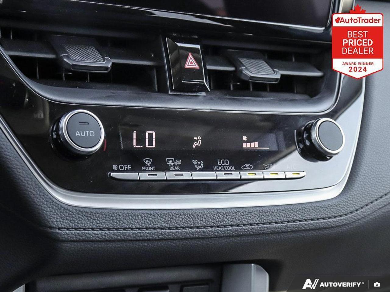 2025 Toyota Corolla Cross LE 4dr All-Wheel Drive Photo