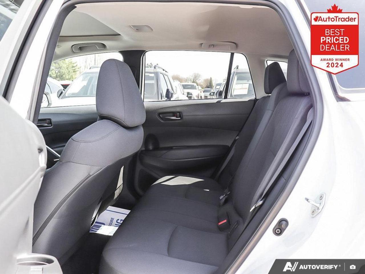 2025 Toyota Corolla Cross LE 4dr All-Wheel Drive Photo