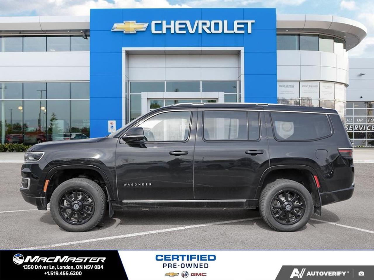 2023 Jeep Wagoneer Series III 4dr 4x4 Photo2