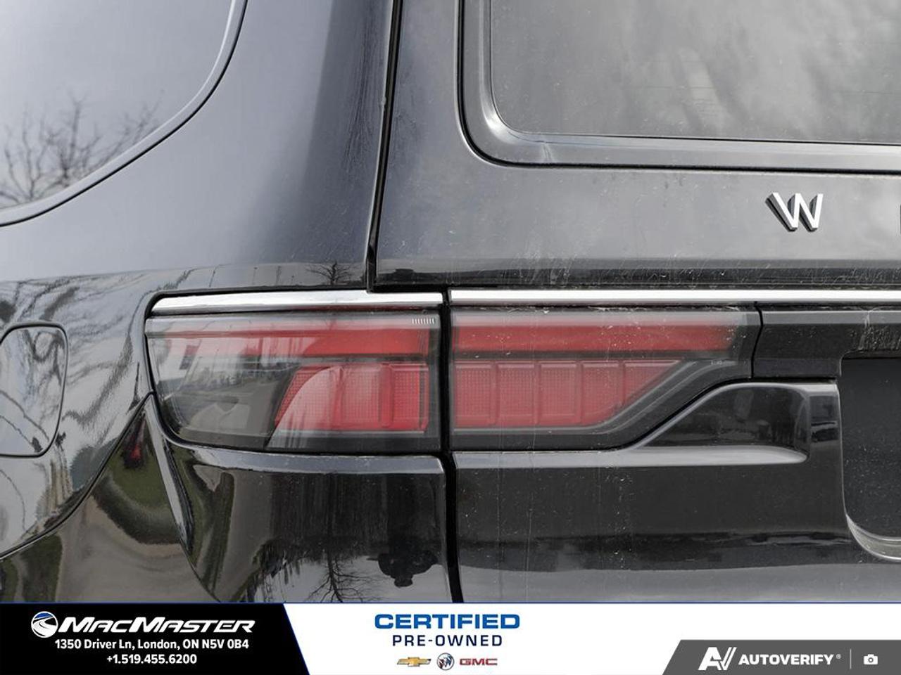 2023 Jeep Wagoneer Series III 4dr 4x4 Photo