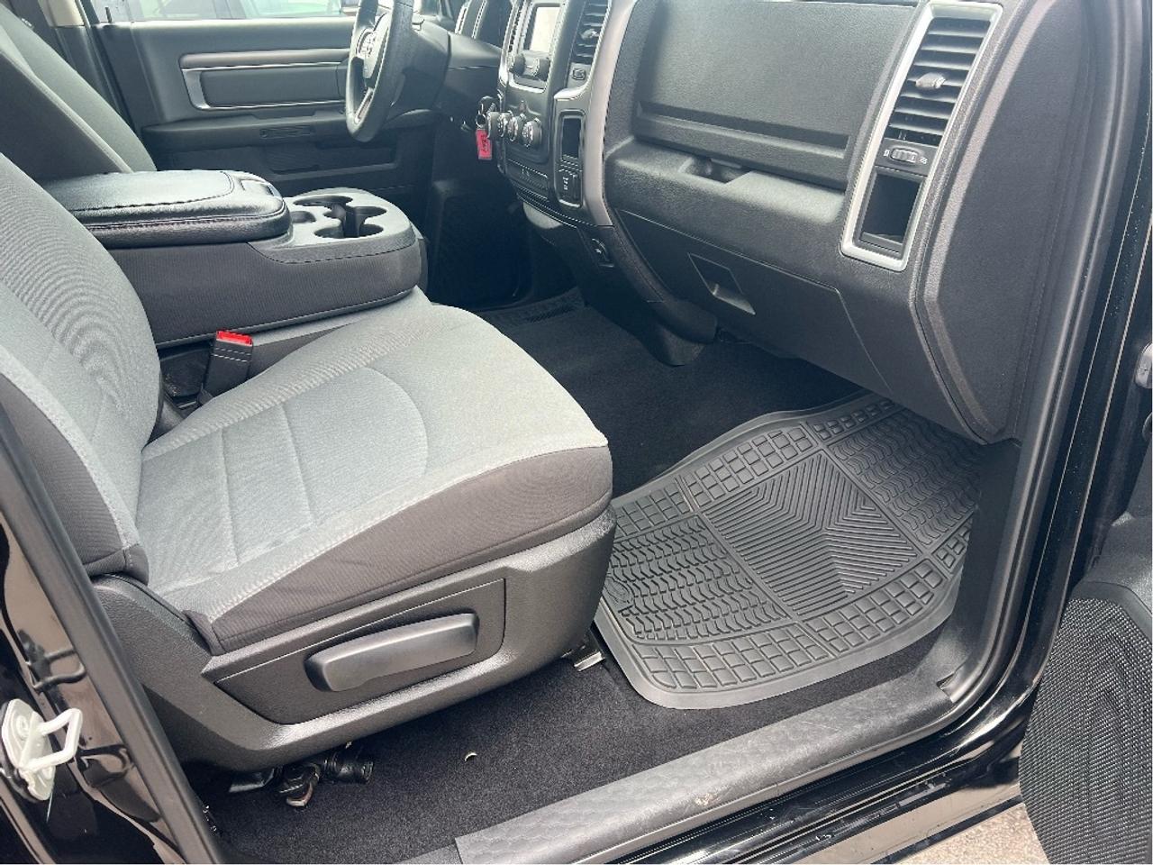 2023 RAM 1500 Classic SLT 4x4 Crew Cab 5'7  Box Photo