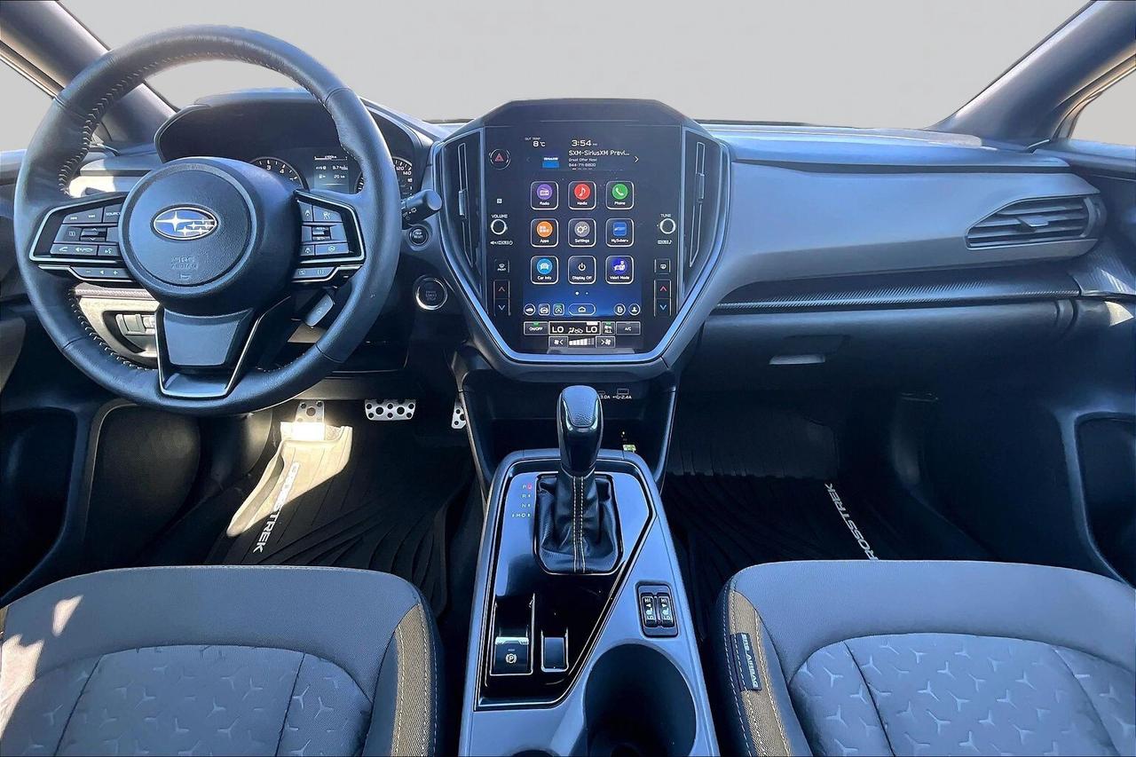 2024 Subaru Crosstrek ONYX AWD   SUNROOF   HEATED SEATS/STEERING WHEEL Photo3