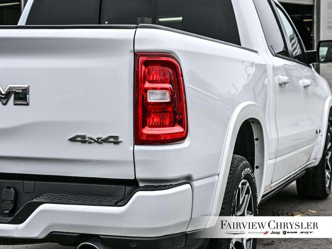 2025 RAM 1500 Laramie 4x4 Crew Cab 5'7 Box SPORT   LEVEL 2   DUAL PANO ROOF   TECH PKG   PWR BOARDS   CARPLAY Photo