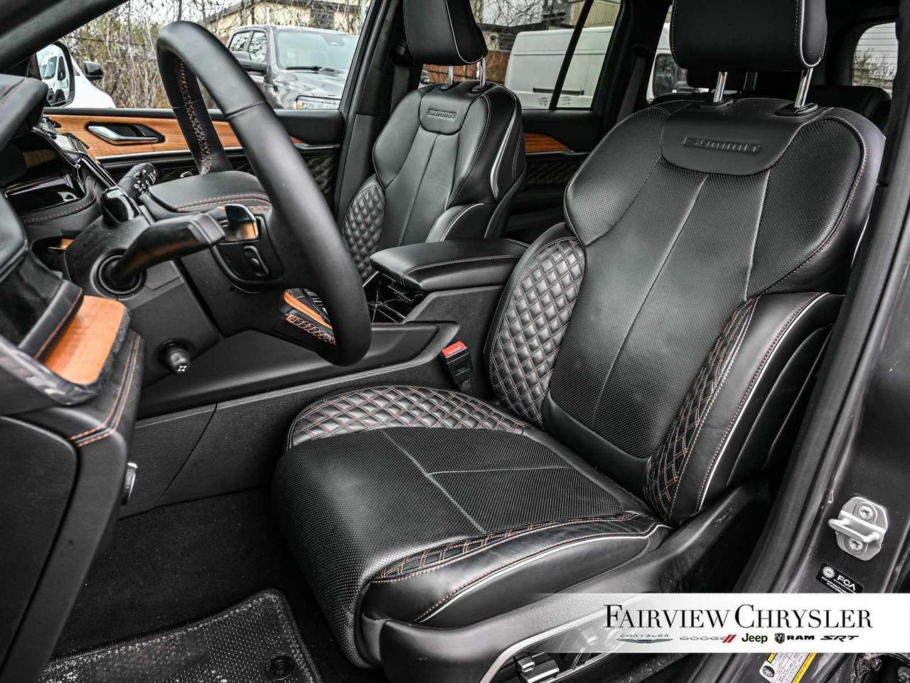 2024 Jeep Grand Cherokee Summit RESERVE   PANO ROOF   HANDS FREE DRIVE ASSI Photo