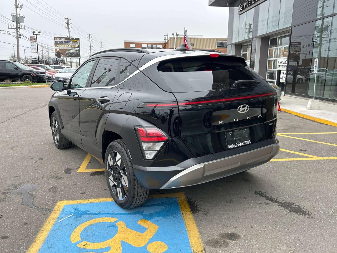 2025 Hyundai KONA CERTIFIED PRE-OWNED   Preferred AWD w-Trend Photo2