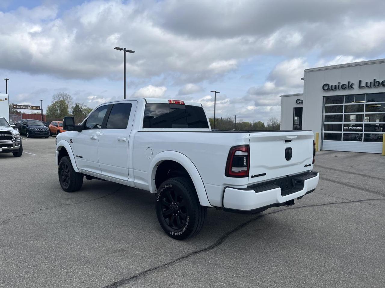 2024 RAM 2500 LARAMIE 4x4 Crew Cab 6'4 Box Photo