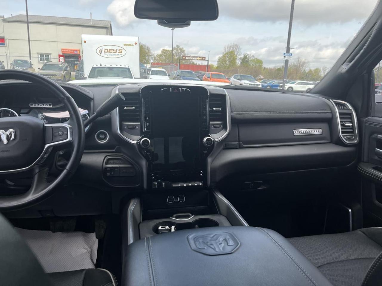 2024 RAM 2500 LARAMIE 4x4 Crew Cab 6'4 Box Photo