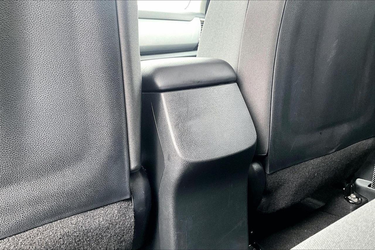 2026 Kia Seltos LX AWD   HEATED SEATS   BLIND SPOT ALERT   CARPLAY Photo