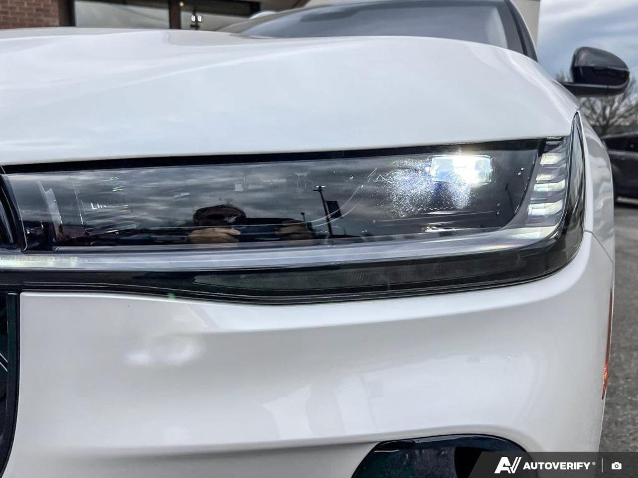 2024 Lincoln Nautilus Reserve   202A   HTD STEER WHEEL   LTHR Photo