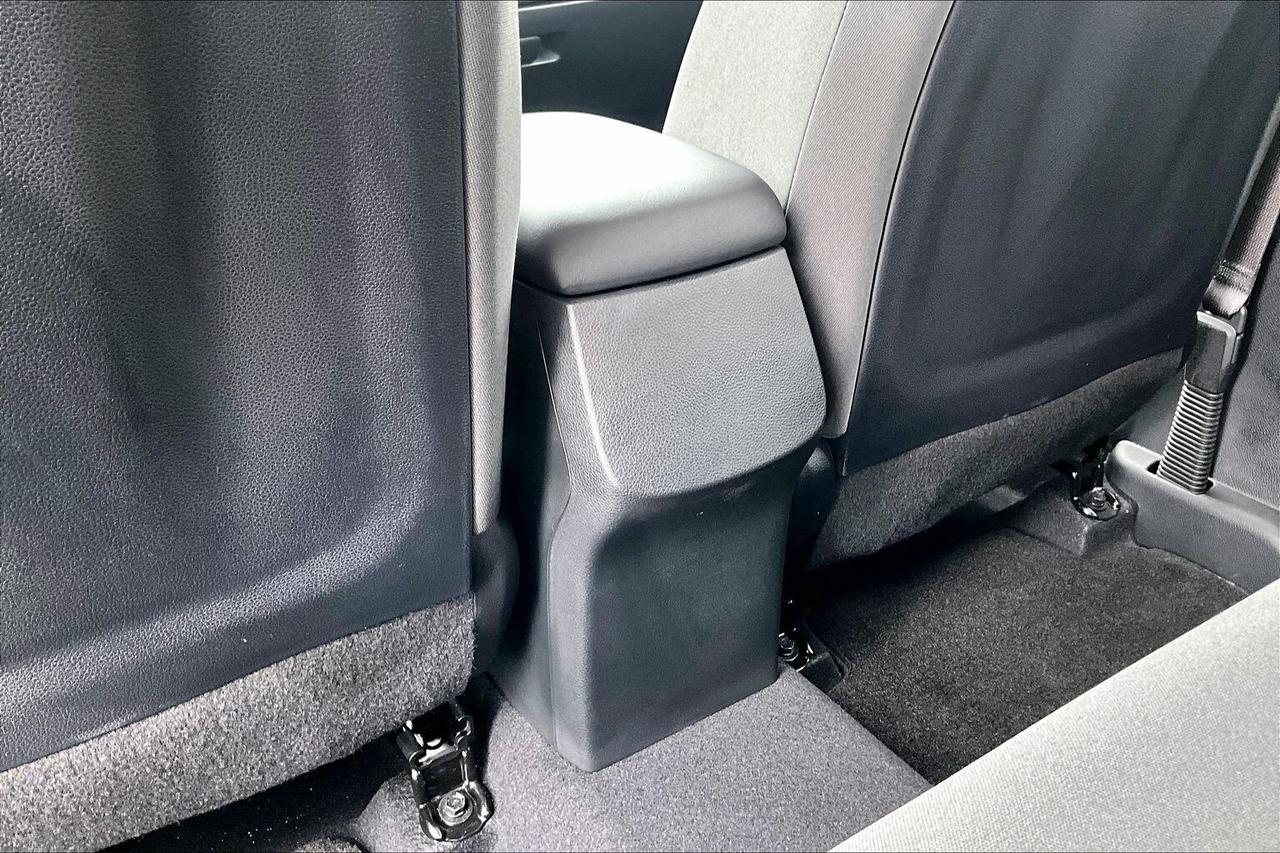 2026 Kia Seltos LX AWD   HEATED SEATS   BLIND SPOT ALERT   CARPLAY Photo