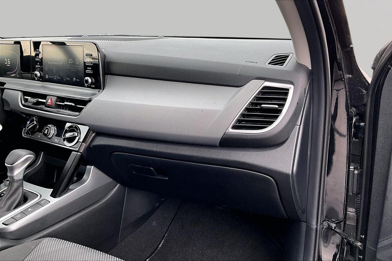 2025 Kia Seltos LX AWD   HEATED SEATS   BLIND SPOT ALERT   CARPLAY Photo