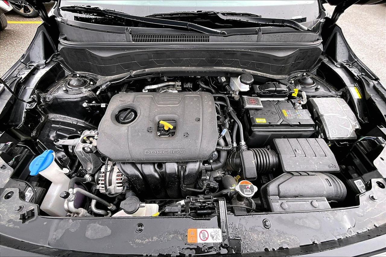 2025 Kia Seltos LX AWD   HEATED SEATS   BLIND SPOT ALERT   CARPLAY Photo