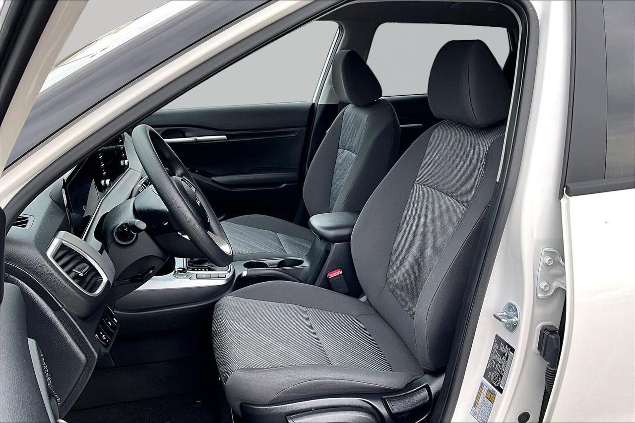 2026 Kia Seltos LX AWD   HEATED SEATS   BLIND SPOT ALERT   CARPLAY Photo