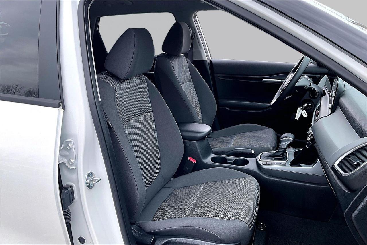 2026 Kia Seltos LX AWD   HEATED SEATS   BLIND SPOT ALERT   CARPLAY Photo