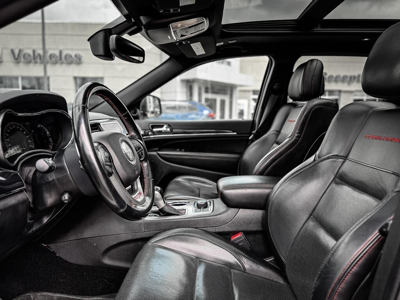 2021 Jeep Grand Cherokee Trailhawk   HEATED/VENTED LEATHER   PANO ROOF   BL Photo