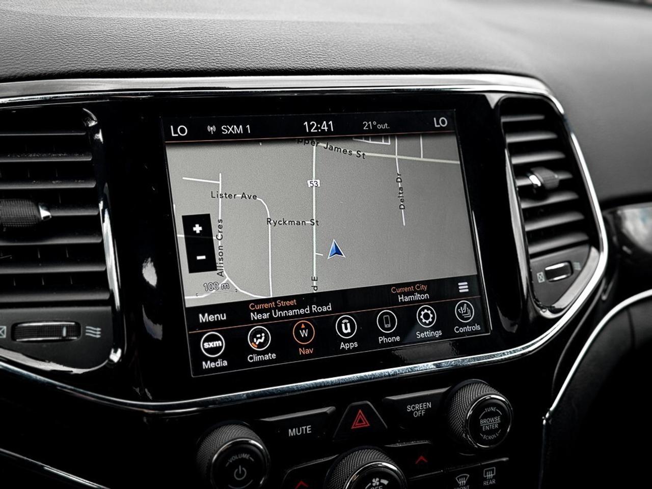 2021 Jeep Grand Cherokee Trailhawk   HEATED/VENTED LEATHER   PANO ROOF   BL Photo