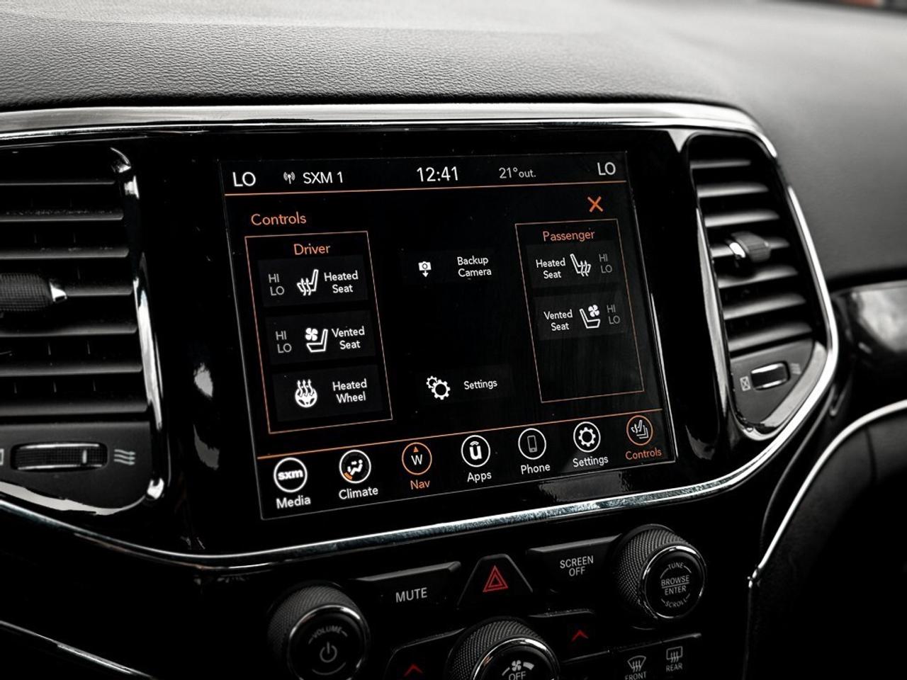 2021 Jeep Grand Cherokee Trailhawk   HEATED/VENTED LEATHER   PANO ROOF   BL Photo