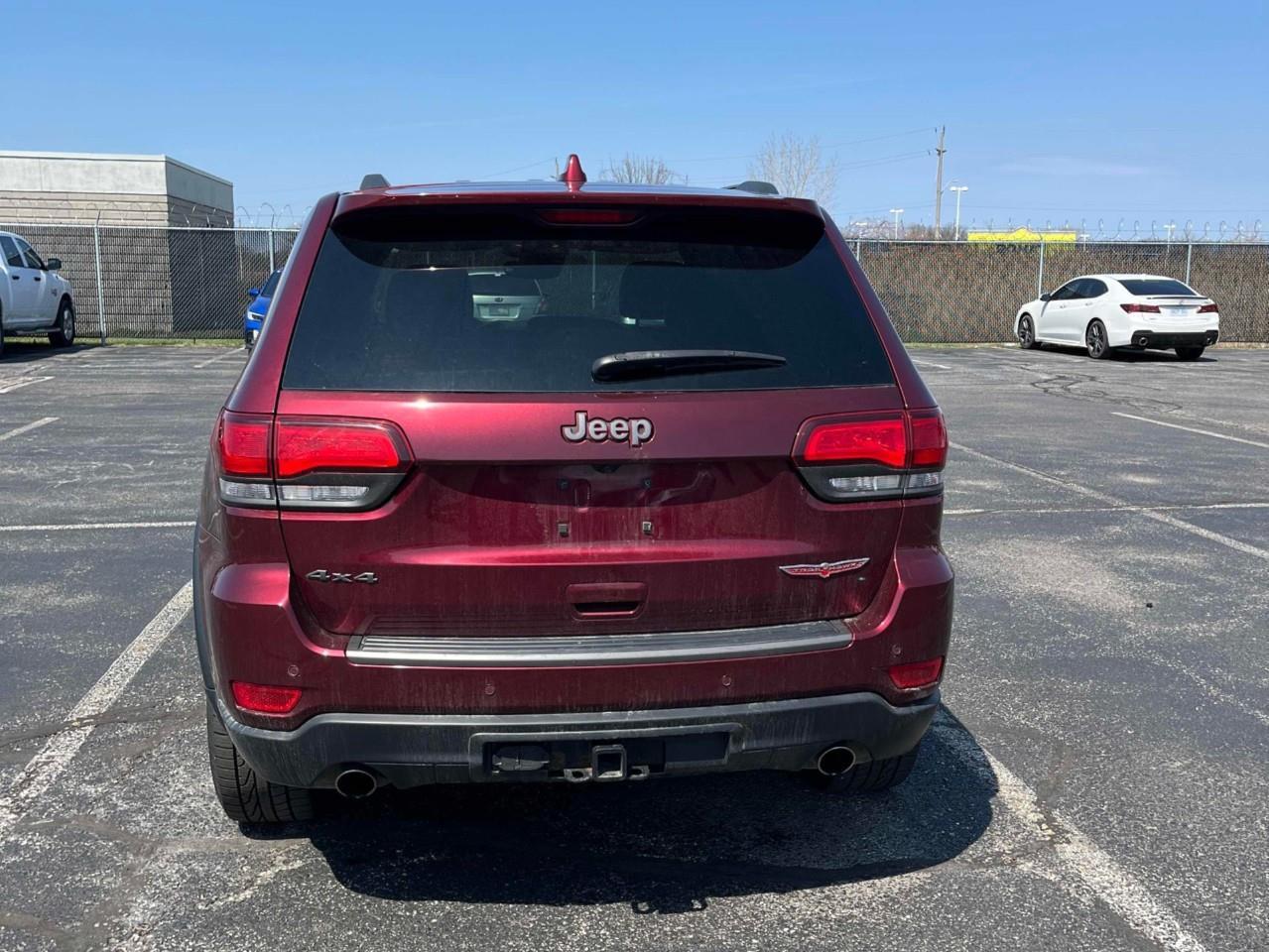 2018 Jeep Grand Cherokee Trailhawk 4dr 4x4 Photo3