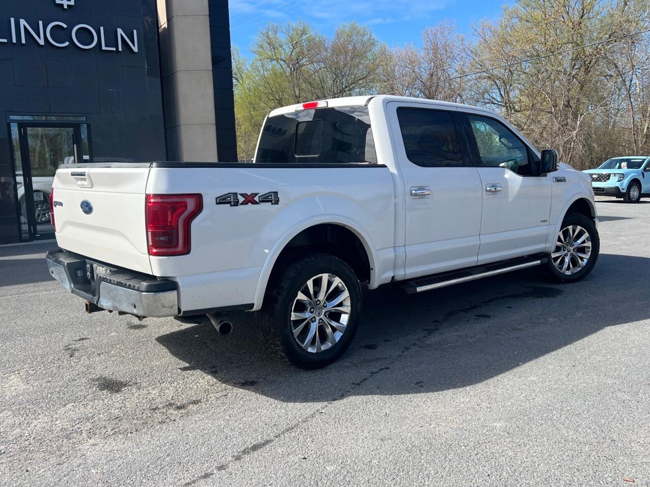 2016 Ford F-150 LARIAT   MAX TOW PKG   MOONROOF Photo4
