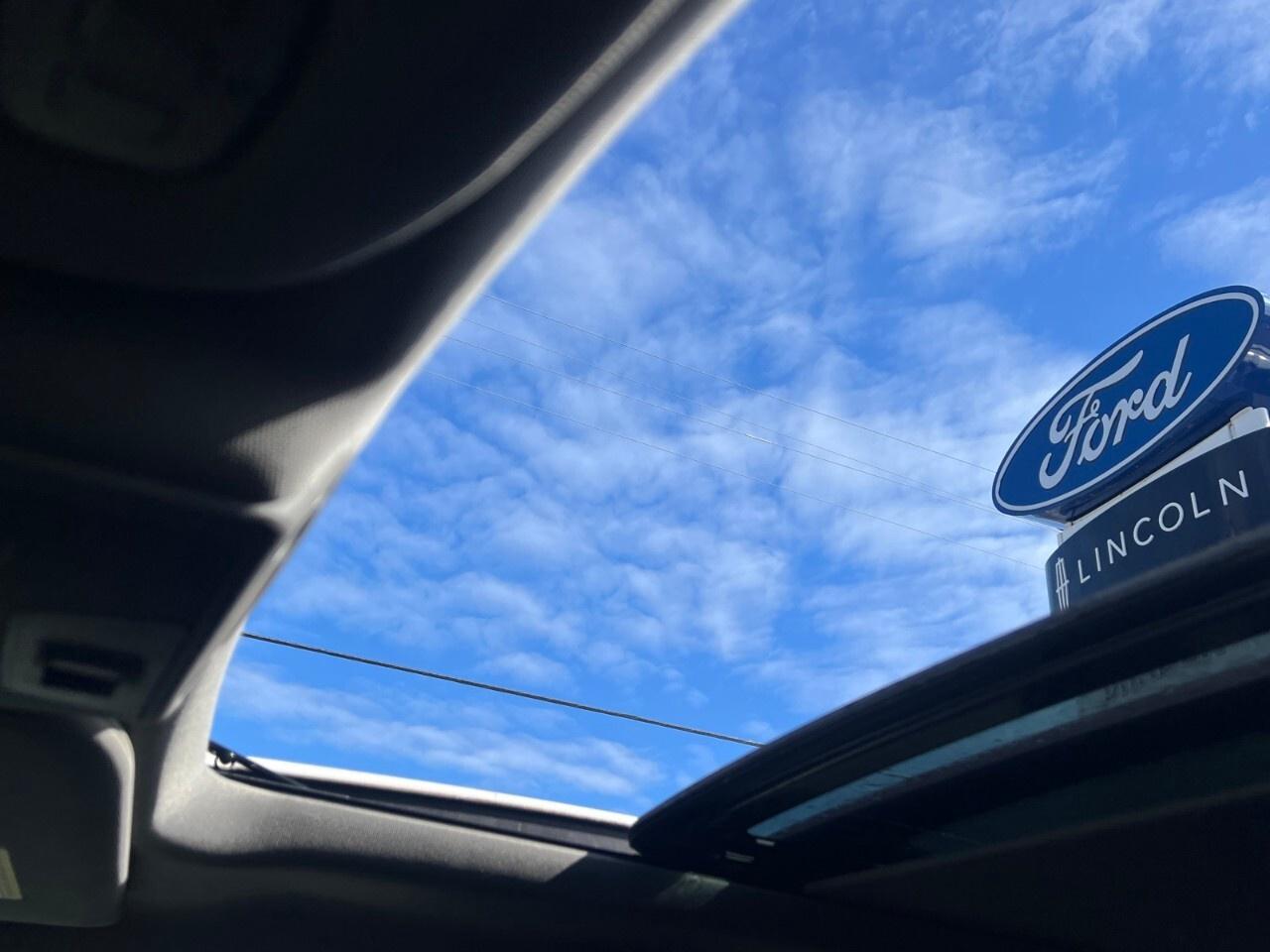 2016 Ford F-150 LARIAT   MAX TOW PKG   MOONROOF Photo