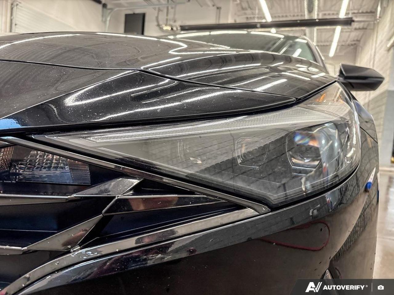 2021 Hyundai Elantra Ultimate Tech 4dr Sedan Photo