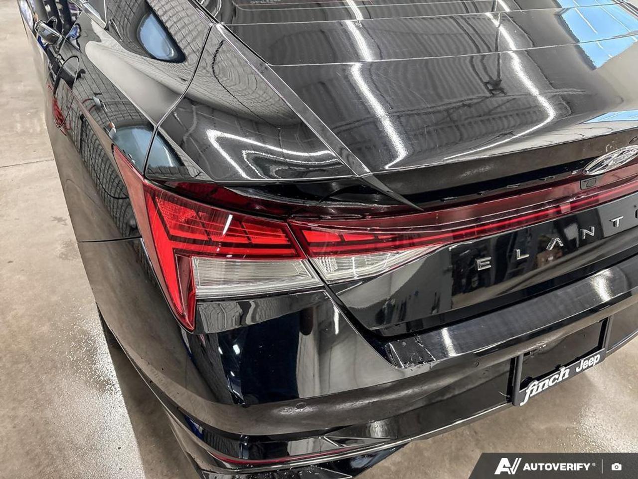 2021 Hyundai Elantra Ultimate Tech 4dr Sedan Photo