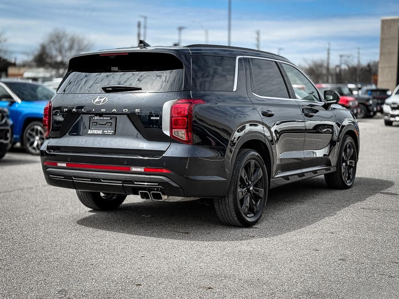 2025 Hyundai PALISADE Urban 7 Passenger   AWD   BLINDSPOT   LANE KEEP Photo