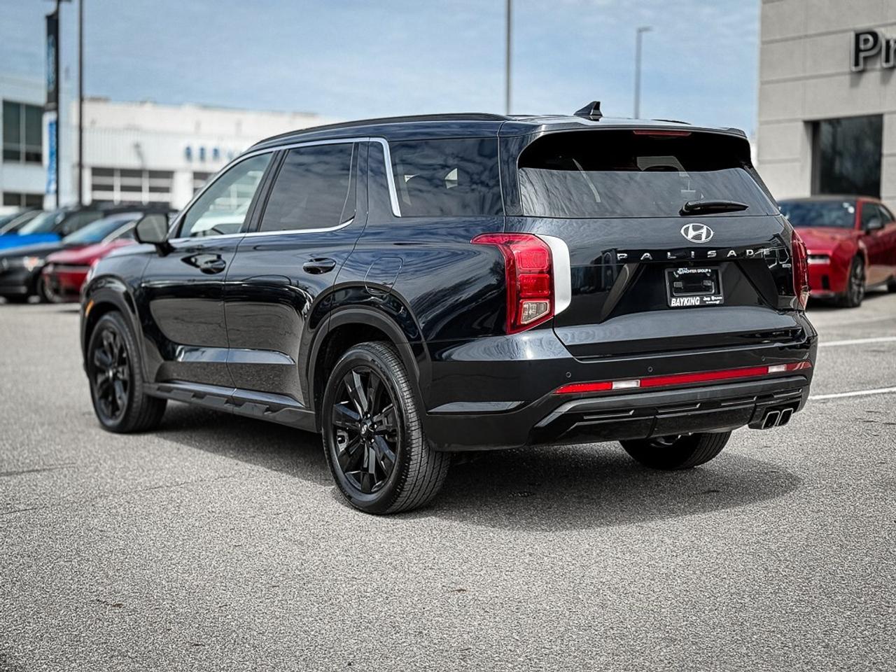 2025 Hyundai PALISADE Urban 7 Passenger   AWD   BLINDSPOT   LANE KEEP Photo