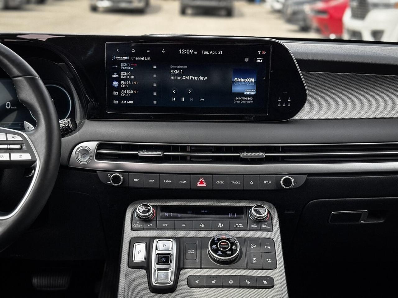 2025 Hyundai PALISADE Urban 7 Passenger   AWD   BLINDSPOT   LANE KEEP Photo