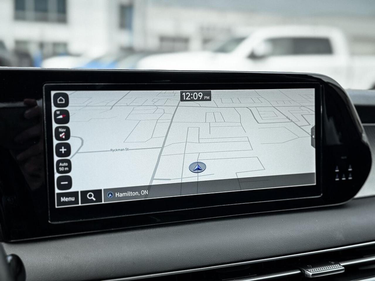 2025 Hyundai PALISADE Urban 7 Passenger   AWD   BLINDSPOT   LANE KEEP Photo