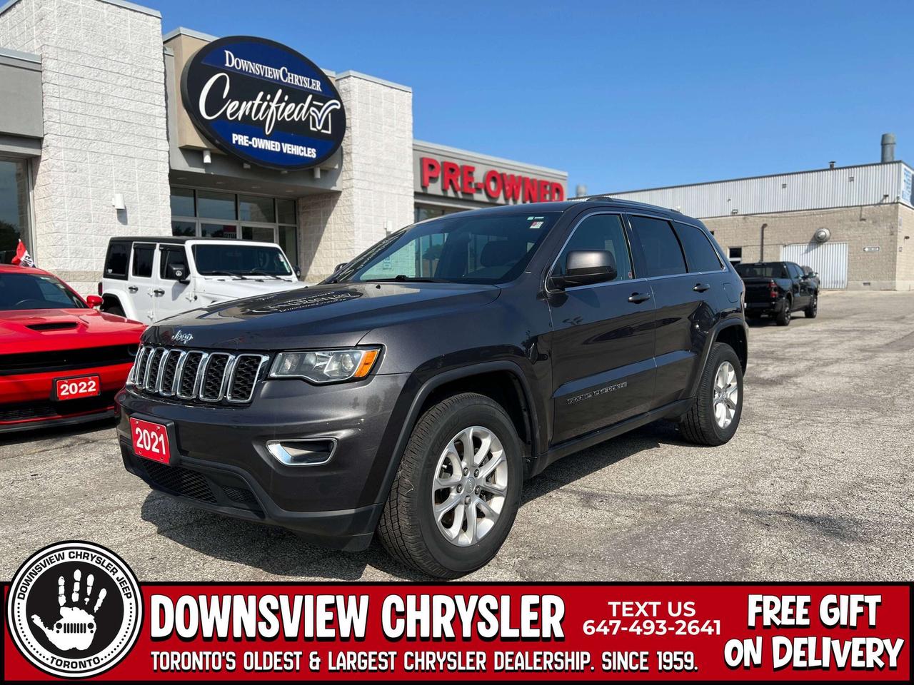 2021 Jeep Grand Cherokee Laredo w/Heated Seats & Steering Wheel, Park Assis Photo0