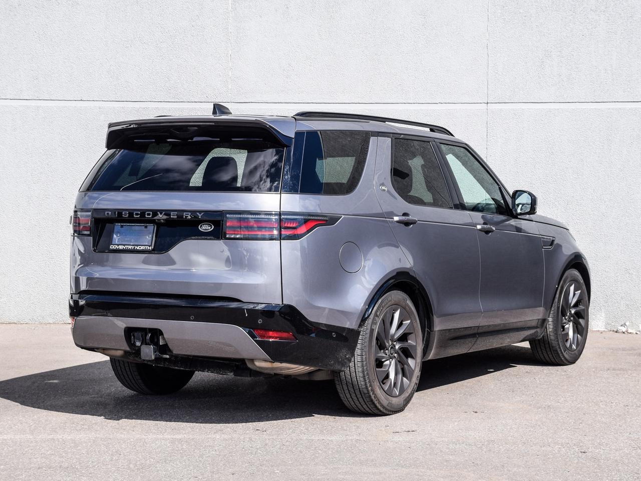 2022 Land Rover Discovery P300 R-Dynamic S Photo