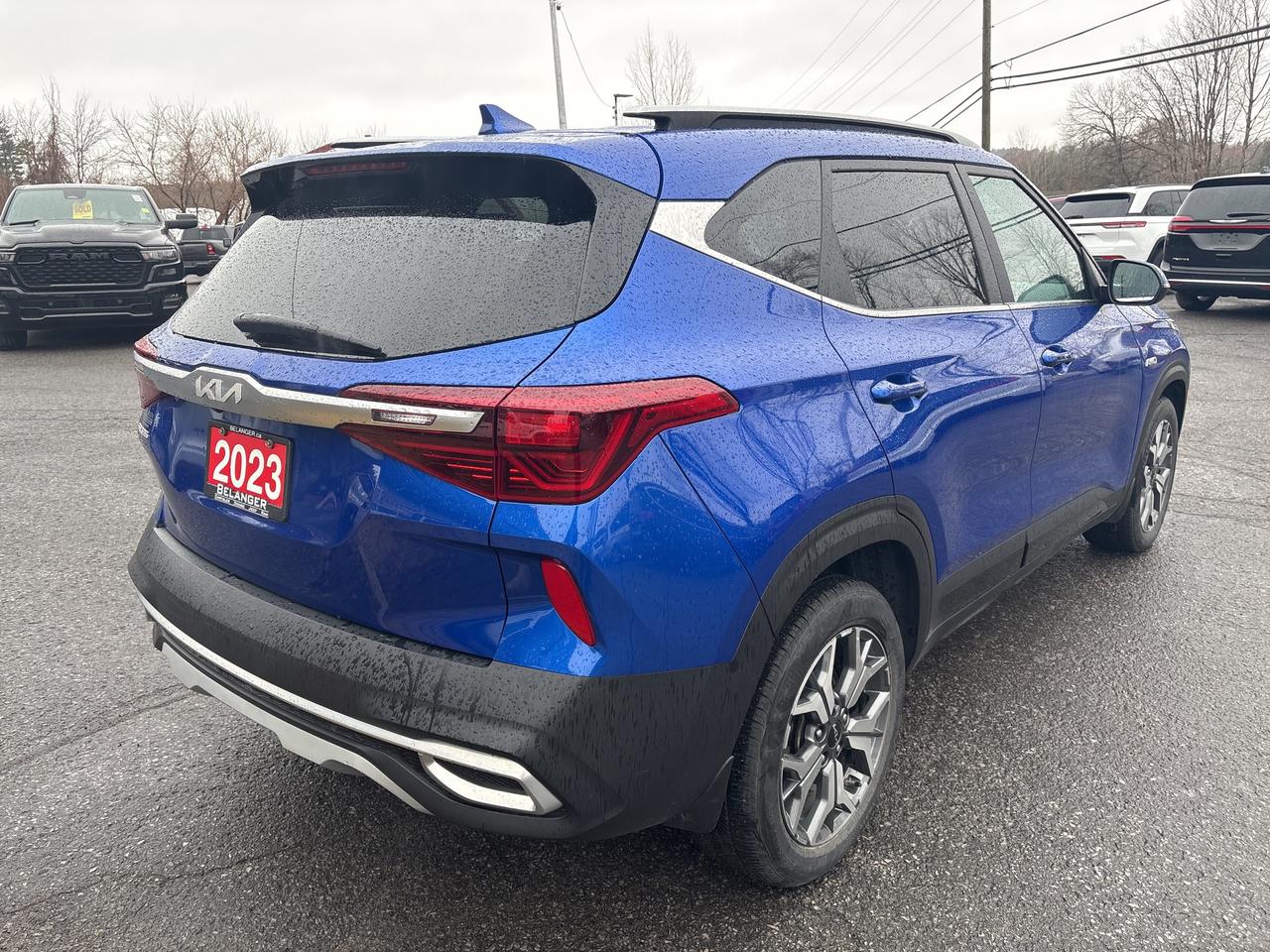 2023 Kia Seltos EX PREMIUM Photo