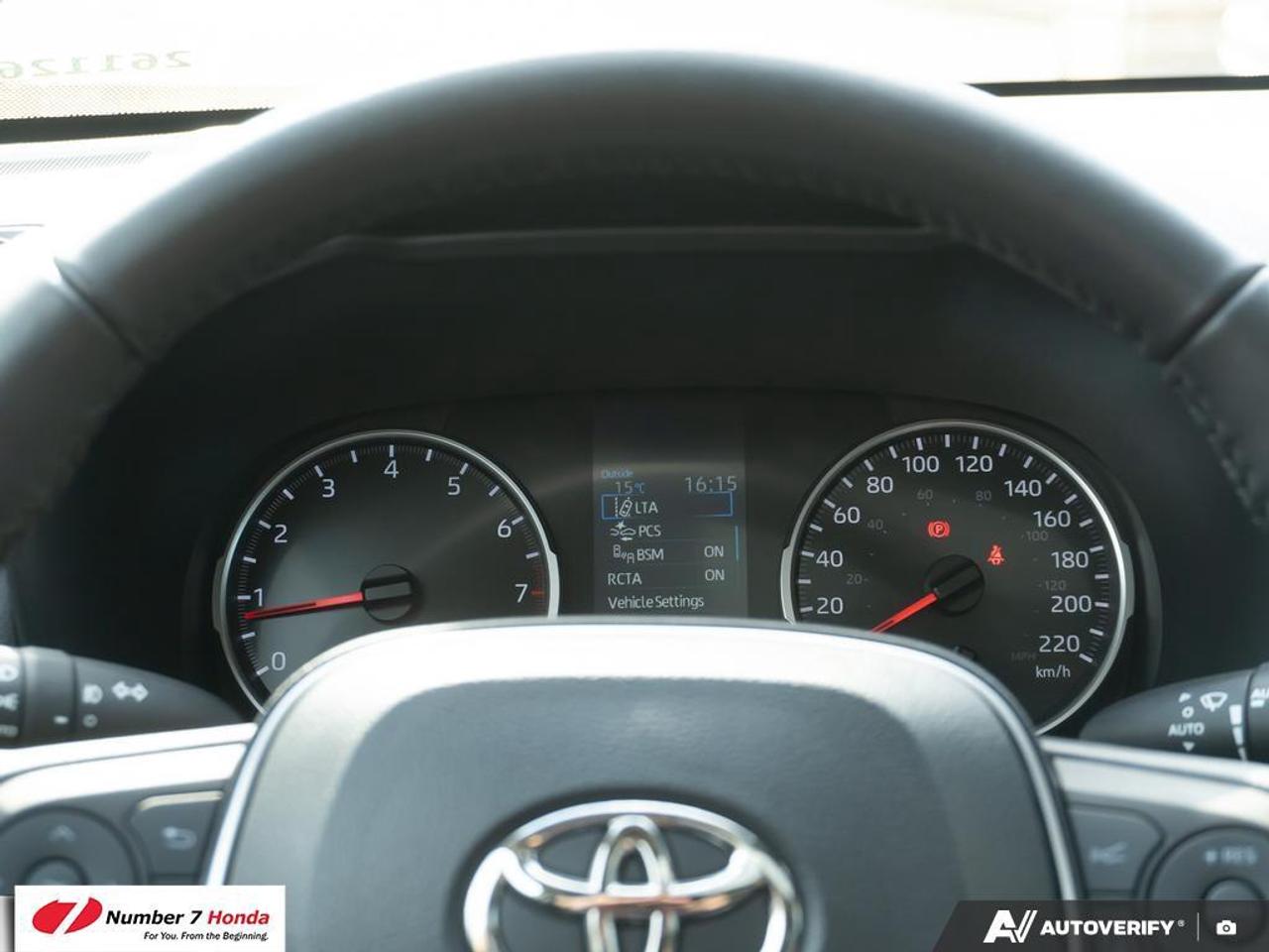2022 Toyota RAV4 XLE *NO REPORTED ACCIDENTS*ONE OWNER* Photo