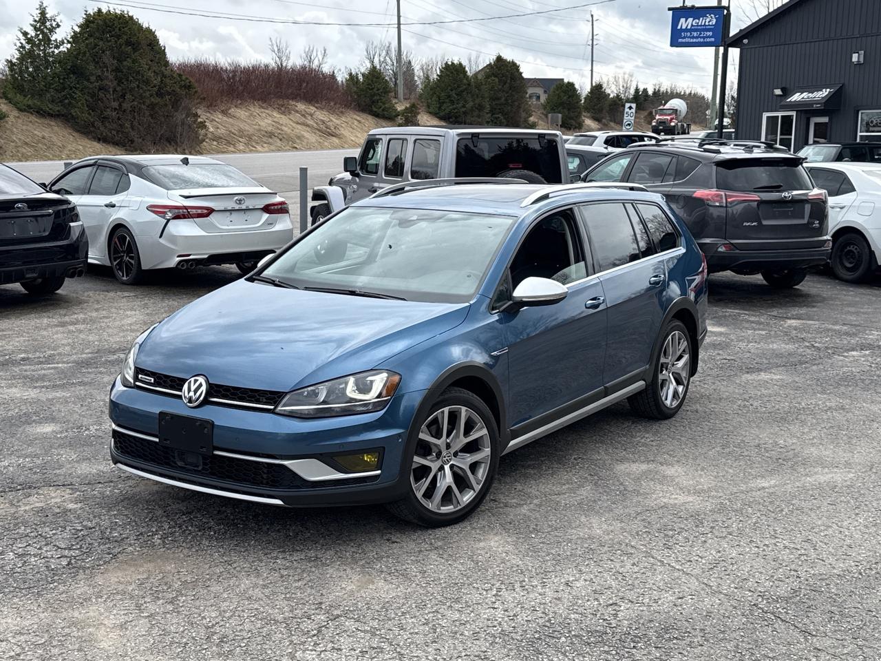 2017 Volkswagen Golf Alltrack All Track TSI, Bluetooth, Back Up Cam Photo3