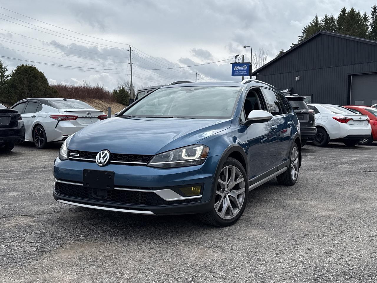 2017 Volkswagen Golf Alltrack All Track TSI, Bluetooth, Back Up Cam Photo0