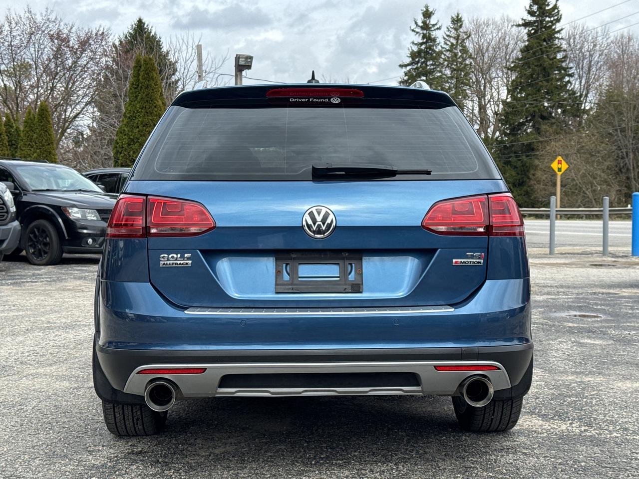 2017 Volkswagen Golf Alltrack All Track TSI, Bluetooth, Back Up Cam Photo
