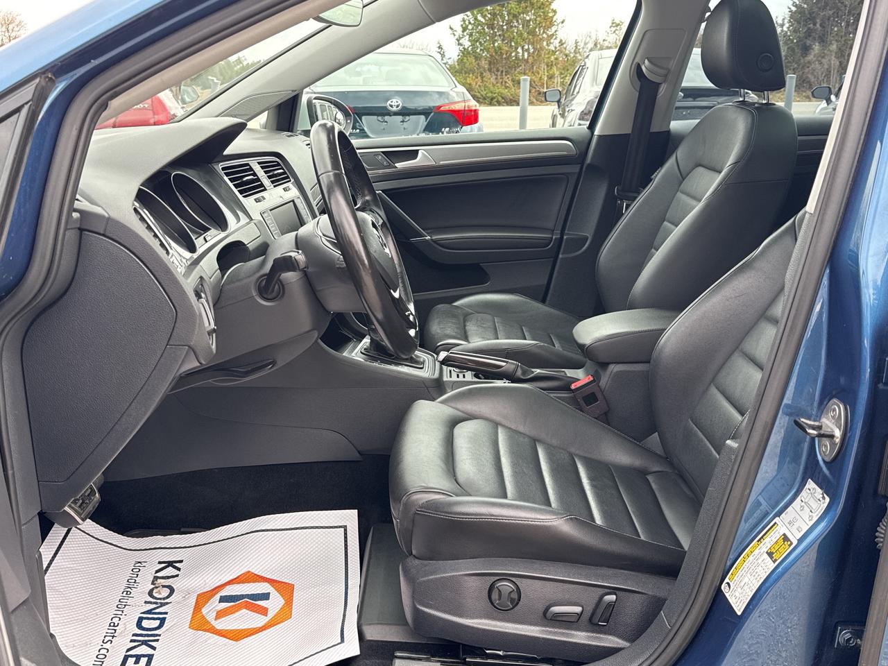 2017 Volkswagen Golf Alltrack All Track TSI, Bluetooth, Back Up Cam Photo