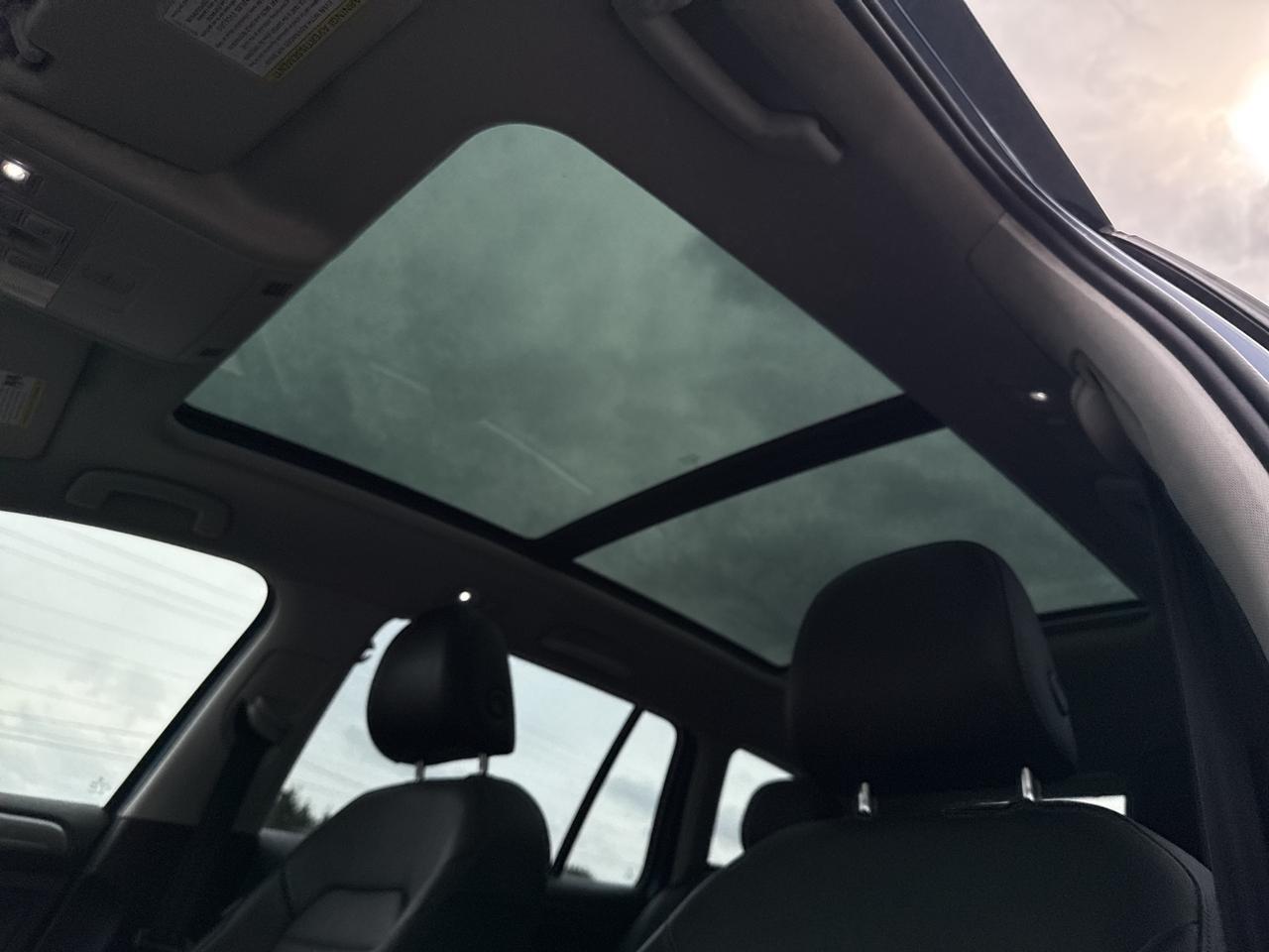 2017 Volkswagen Golf Alltrack All Track TSI, Bluetooth, Back Up Cam Photo