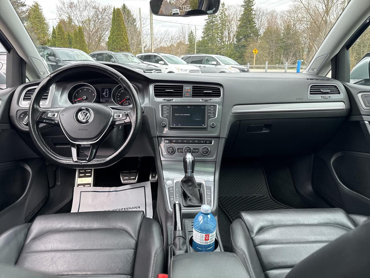 2017 Volkswagen Golf Alltrack All Track TSI, Bluetooth, Back Up Cam Photo